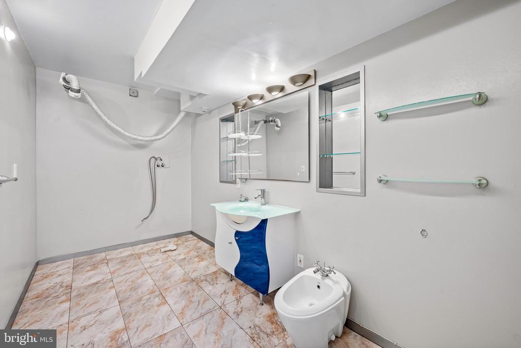 12204 VELVET HILL DRIVE