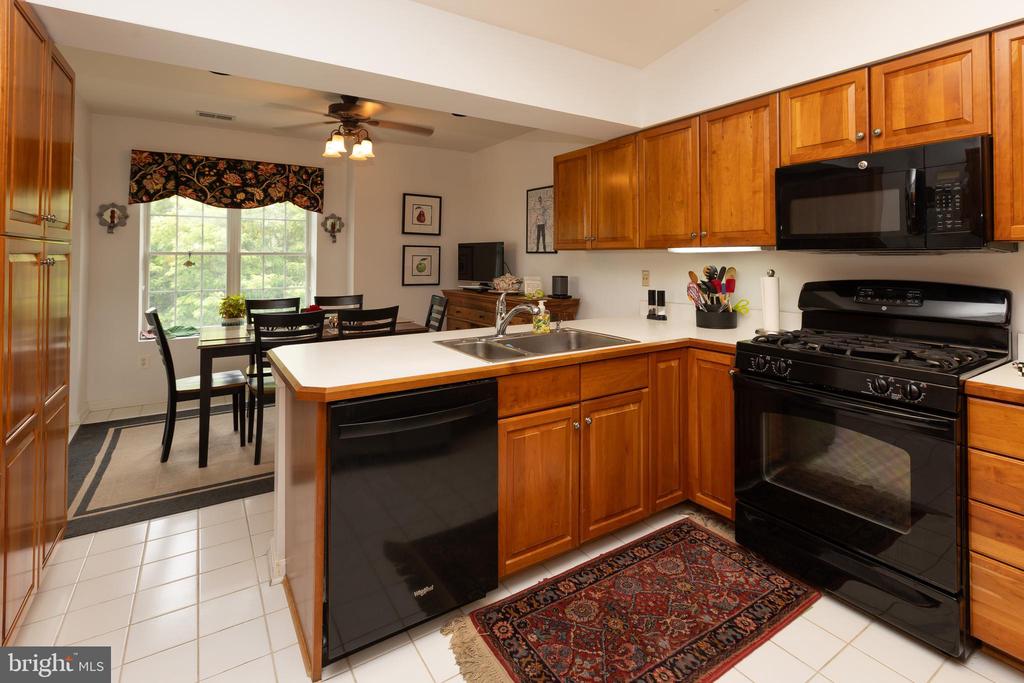 12300 ROSSLARE RIDGE ROAD 501