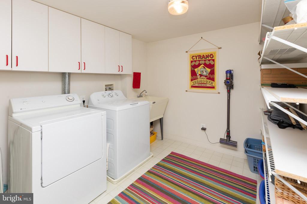 12300 ROSSLARE RIDGE ROAD 501