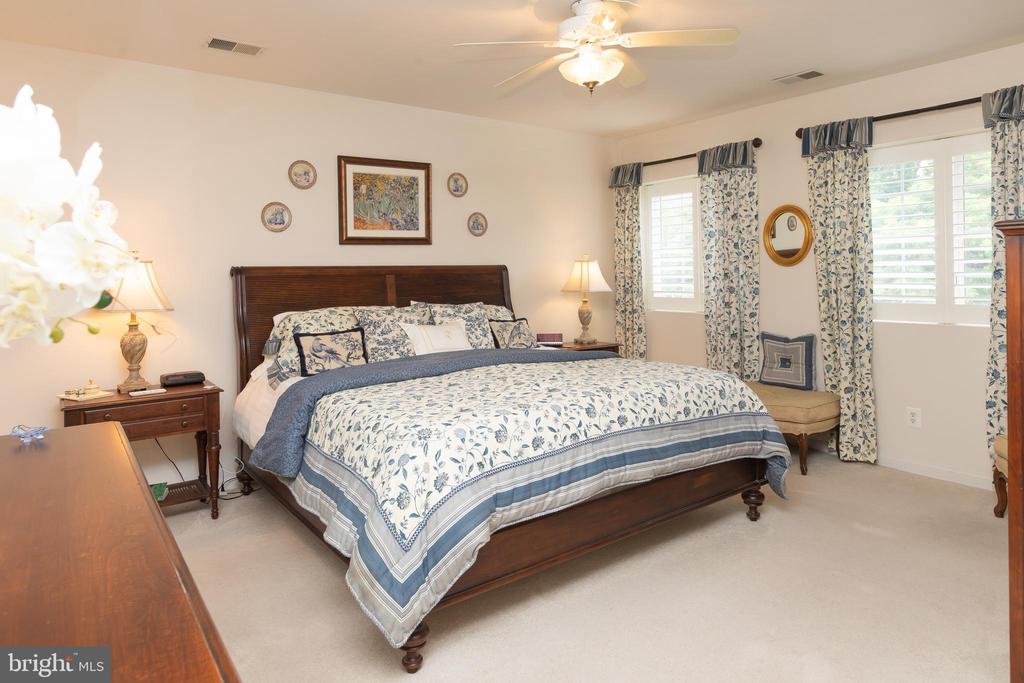 12300 ROSSLARE RIDGE ROAD 501