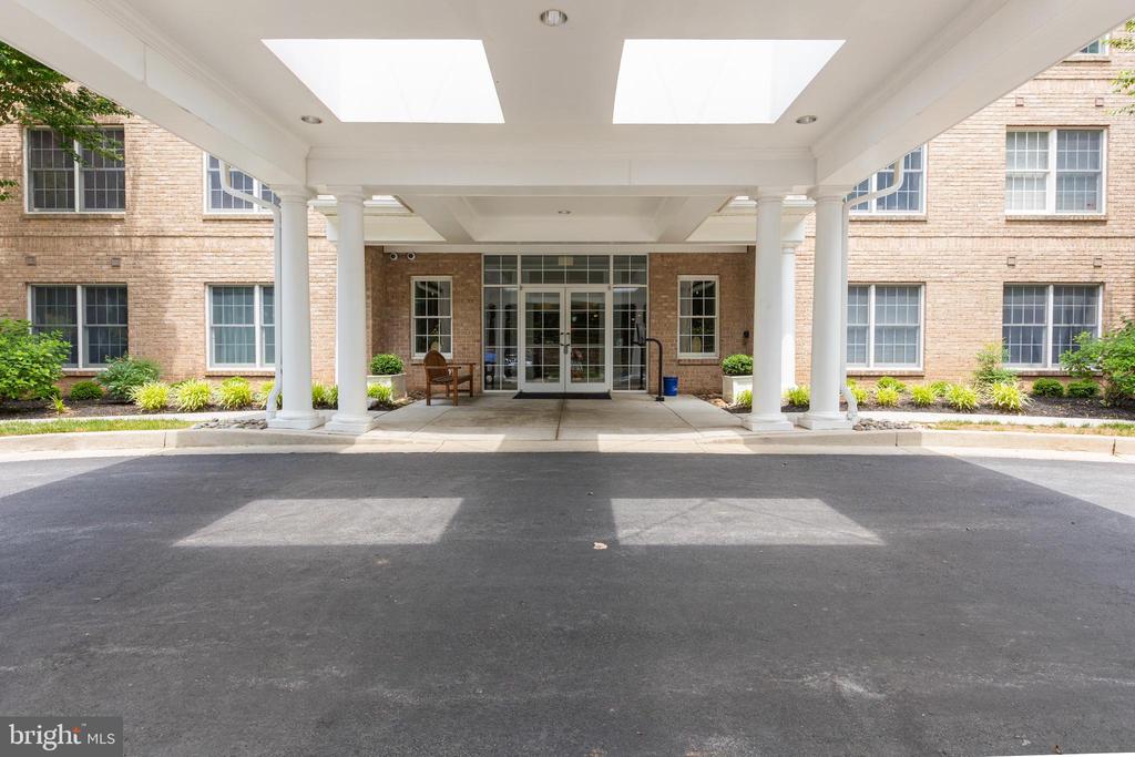 12300 ROSSLARE RIDGE ROAD 501