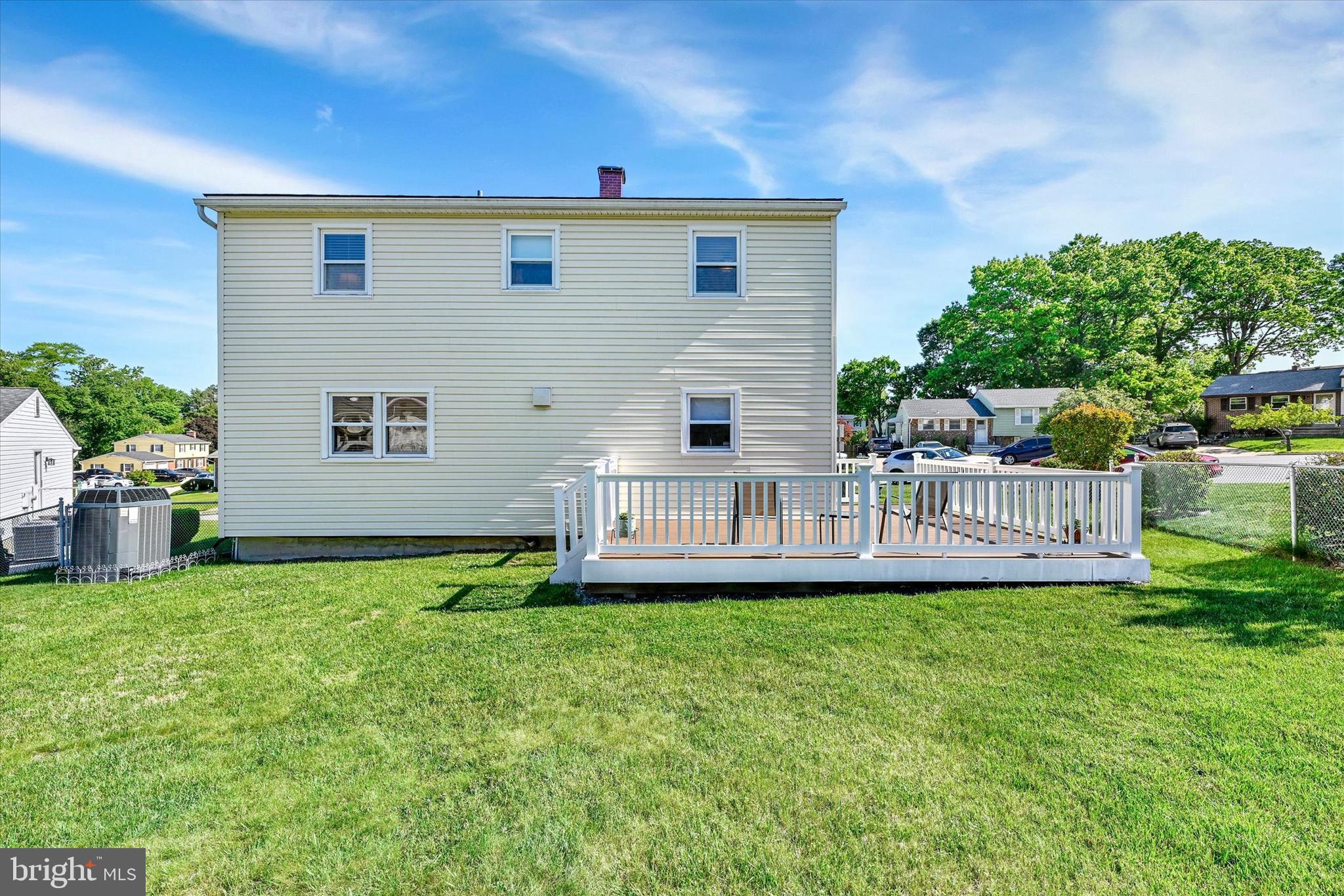 3 EYRE COURT