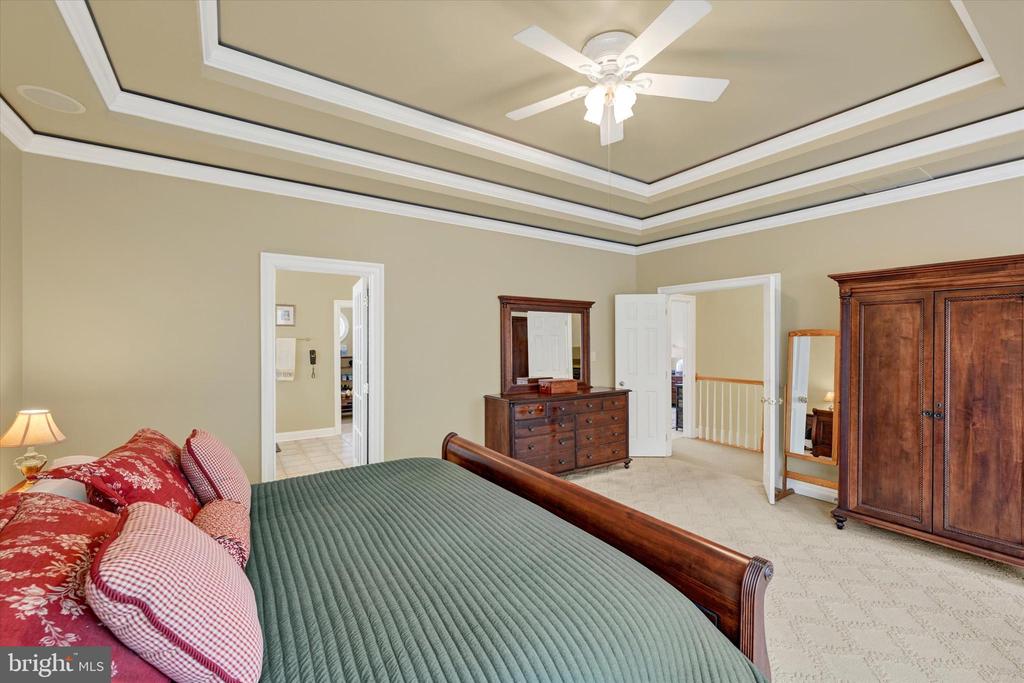 9318 RAVENRIDGE ROAD
