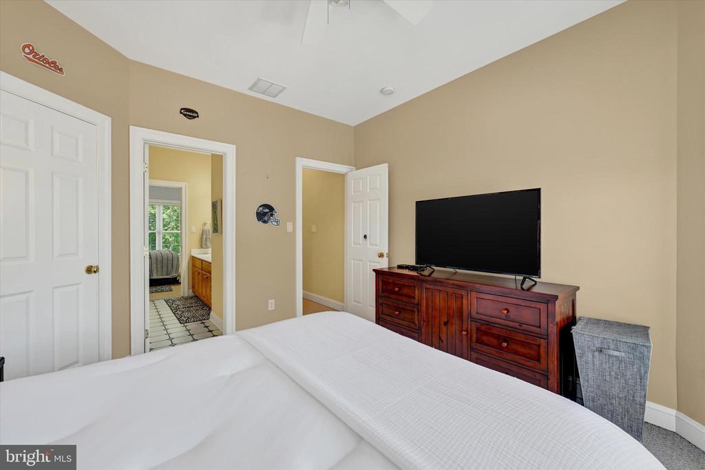 9318 RAVENRIDGE ROAD