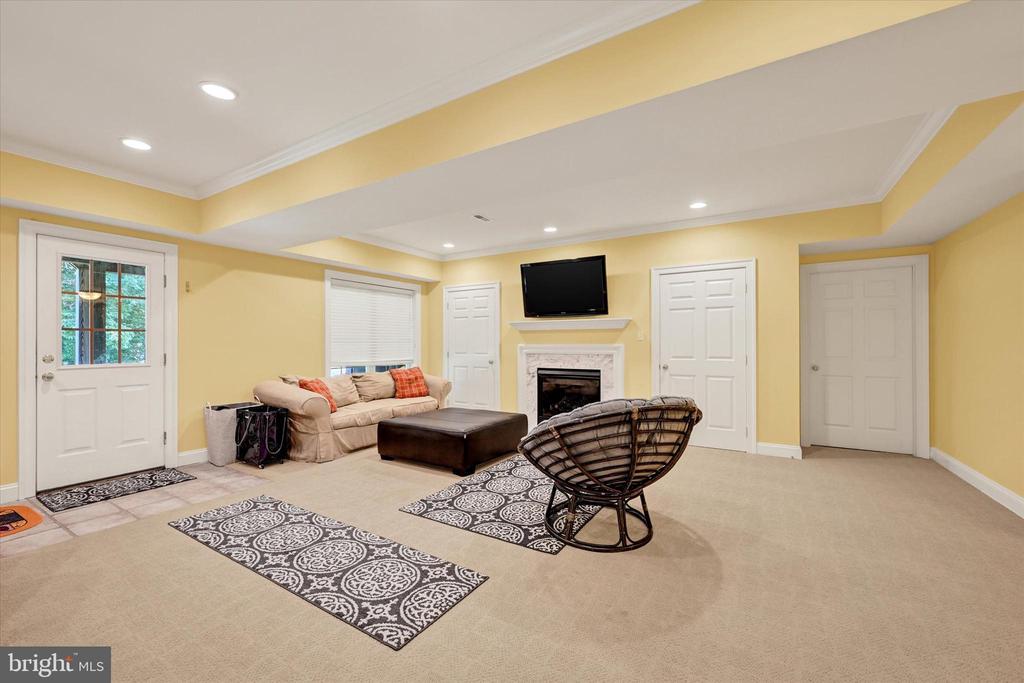 9318 RAVENRIDGE ROAD