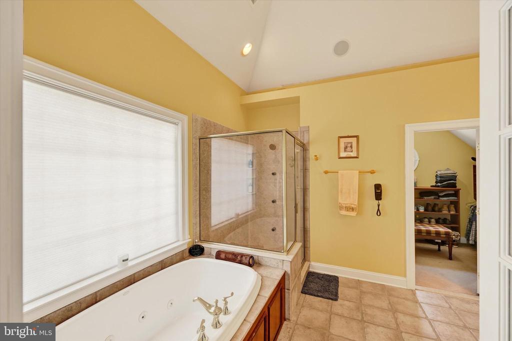 9318 RAVENRIDGE ROAD