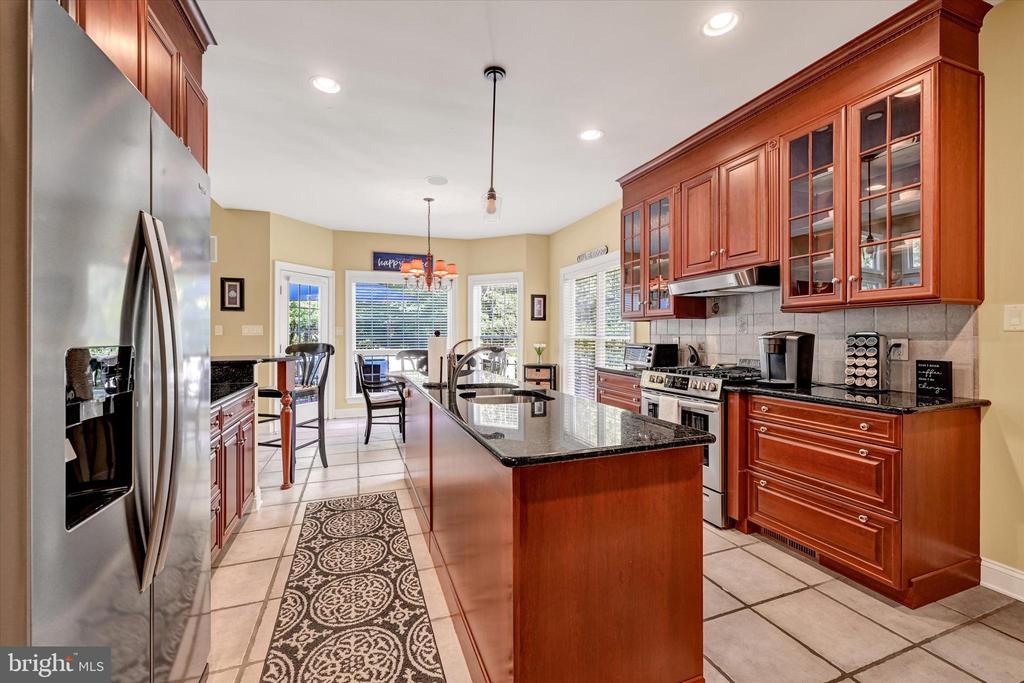 9318 RAVENRIDGE ROAD