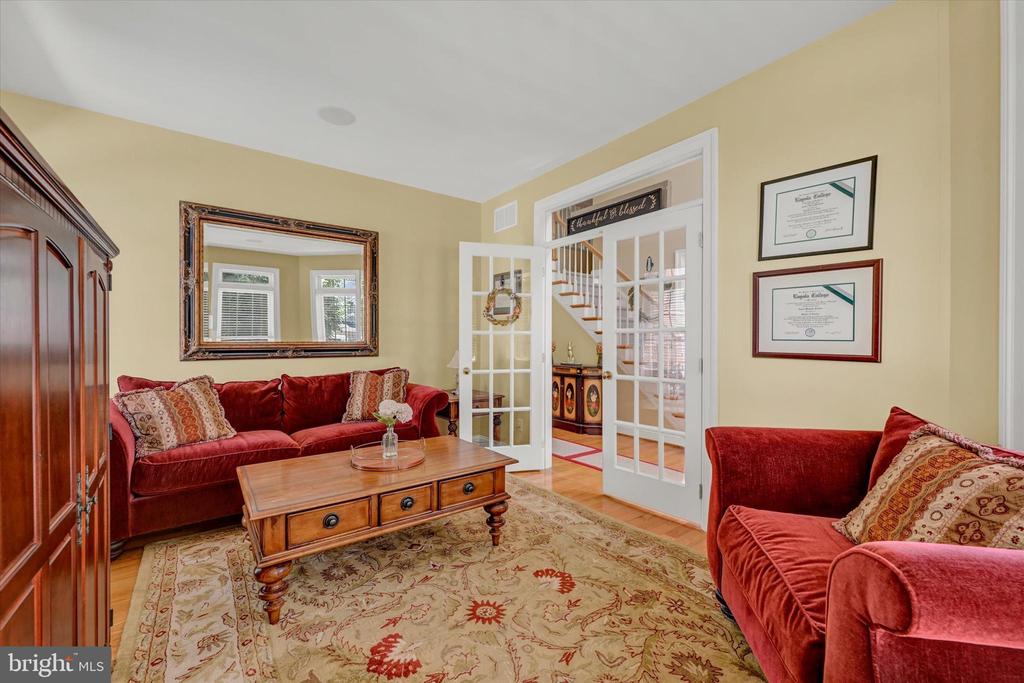 9318 RAVENRIDGE ROAD