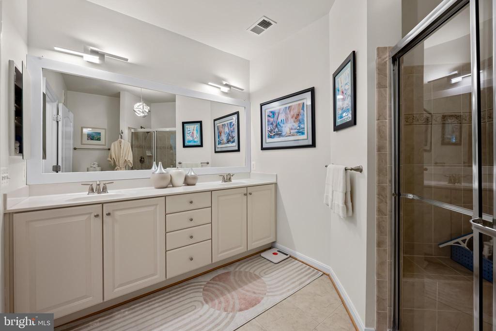 7301 TRAVERTINE DRIVE Unit: 403