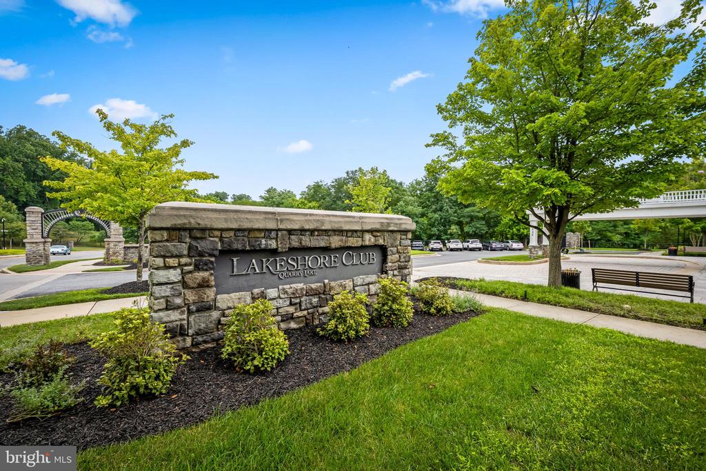 7301 TRAVERTINE DRIVE Unit: 403