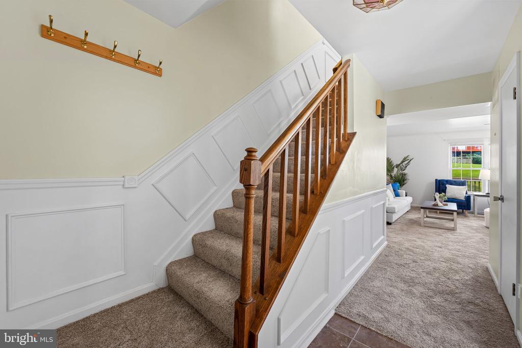 42 SANDSTONE COURT