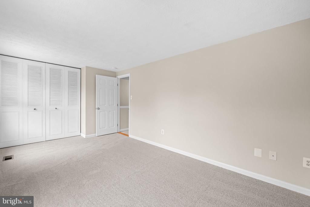 9506 ORBITAN COURT