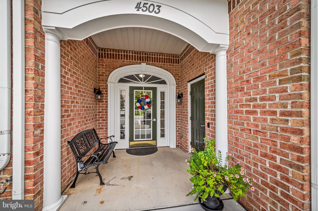 4503 DUNTON TERRACE Unit: 8503 L