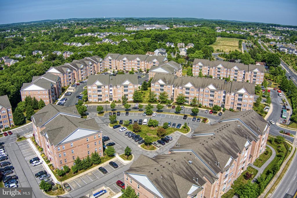 4503 DUNTON TERRACE Unit: 8503 L