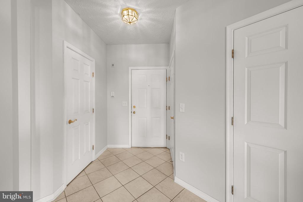 4503 DUNTON TERRACE Unit: 8503 L
