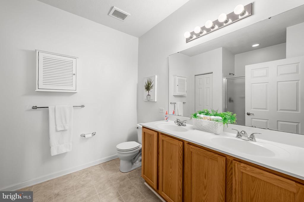 4503 DUNTON TERRACE Unit: 8503 L
