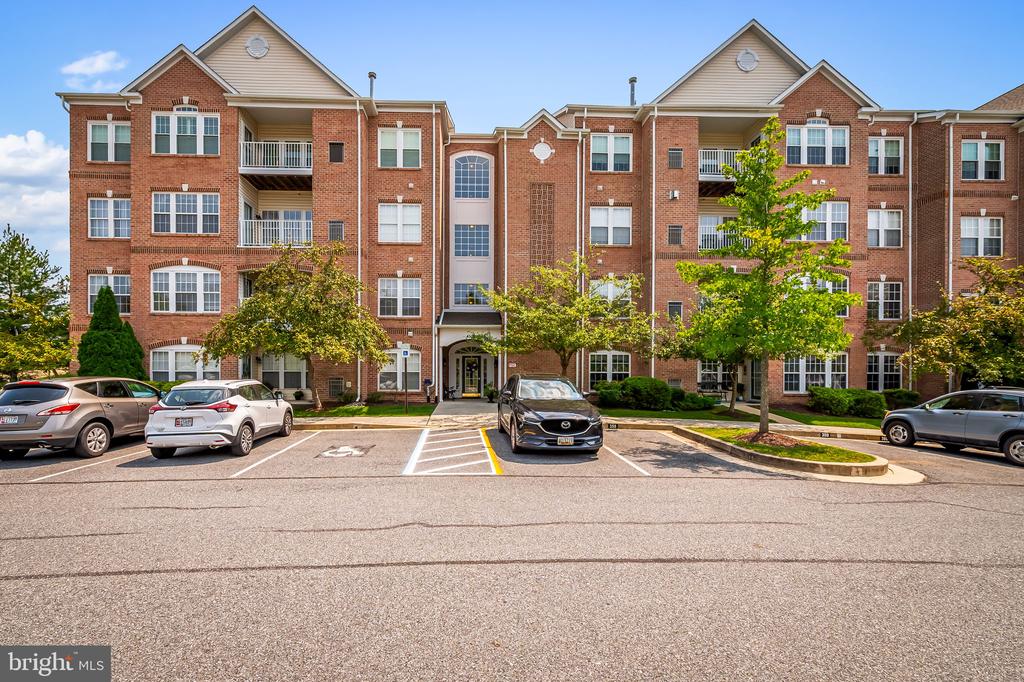 4503 DUNTON TERRACE Unit: 8503 L