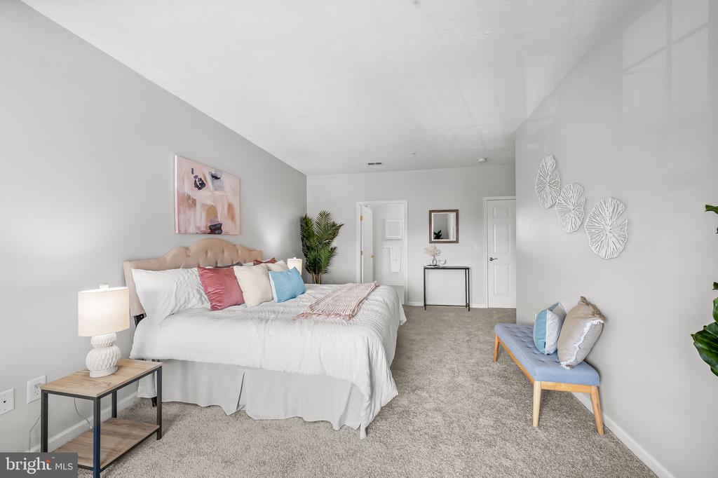 4503 DUNTON TERRACE Unit: 8503 L