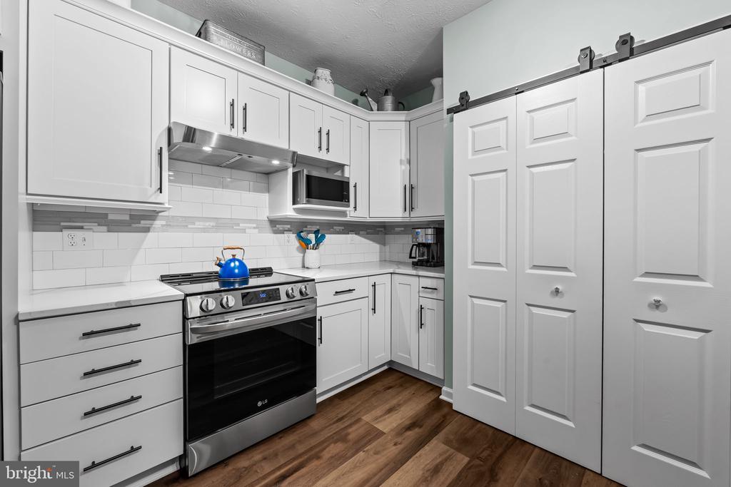 9603 HAVEN FARM ROAD Unit: F