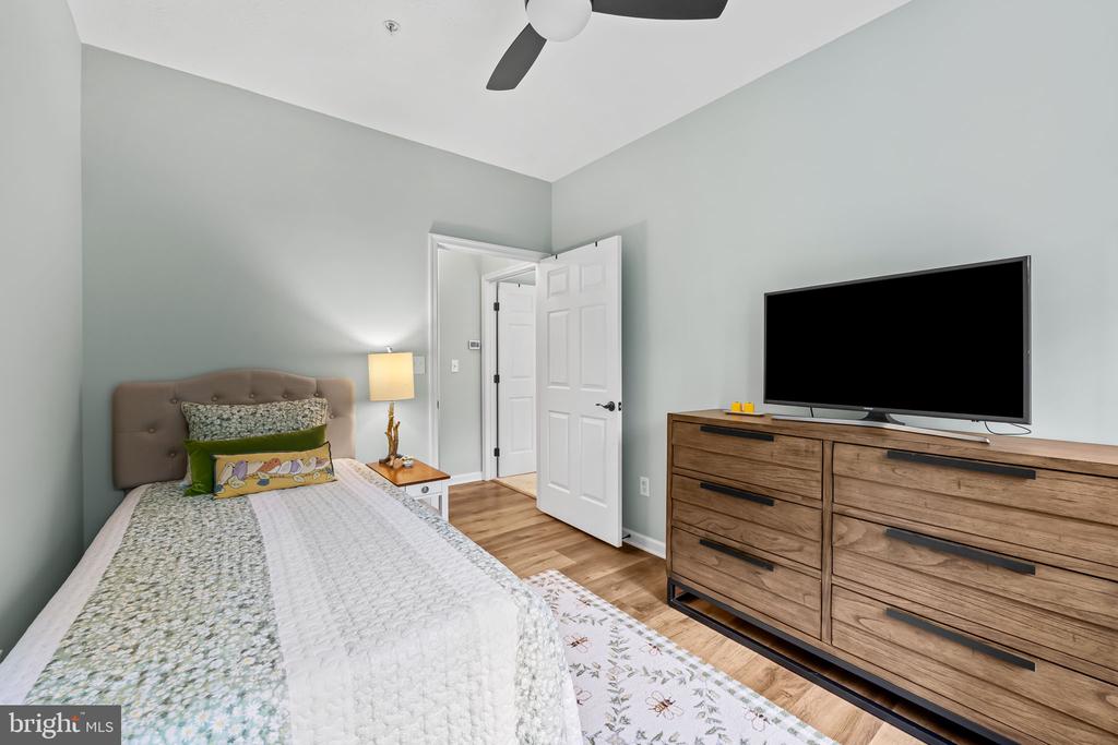 9603 HAVEN FARM ROAD Unit: F
