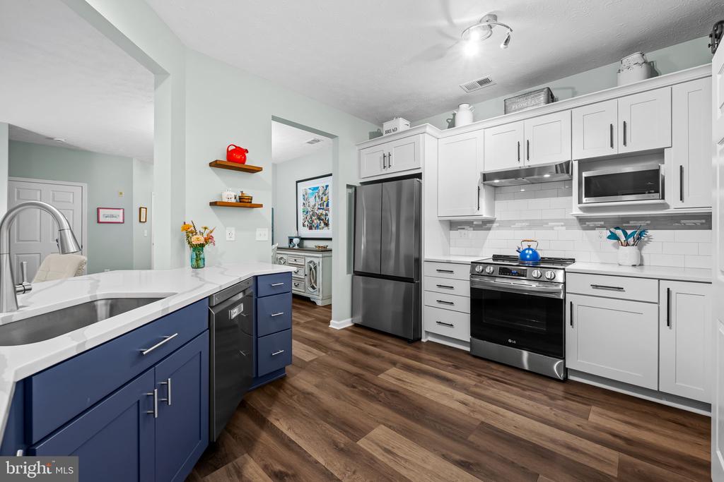 9603 HAVEN FARM ROAD Unit: F