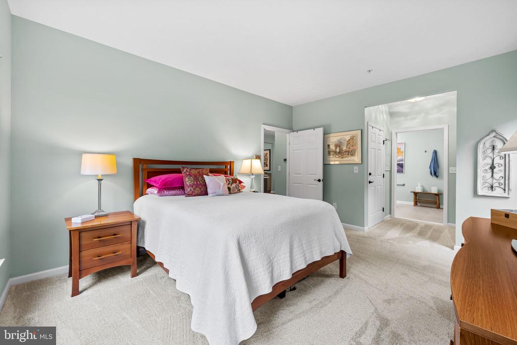 9603 HAVEN FARM ROAD Unit: F
