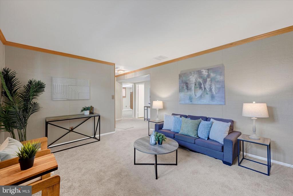 4 MCKENNA COURT