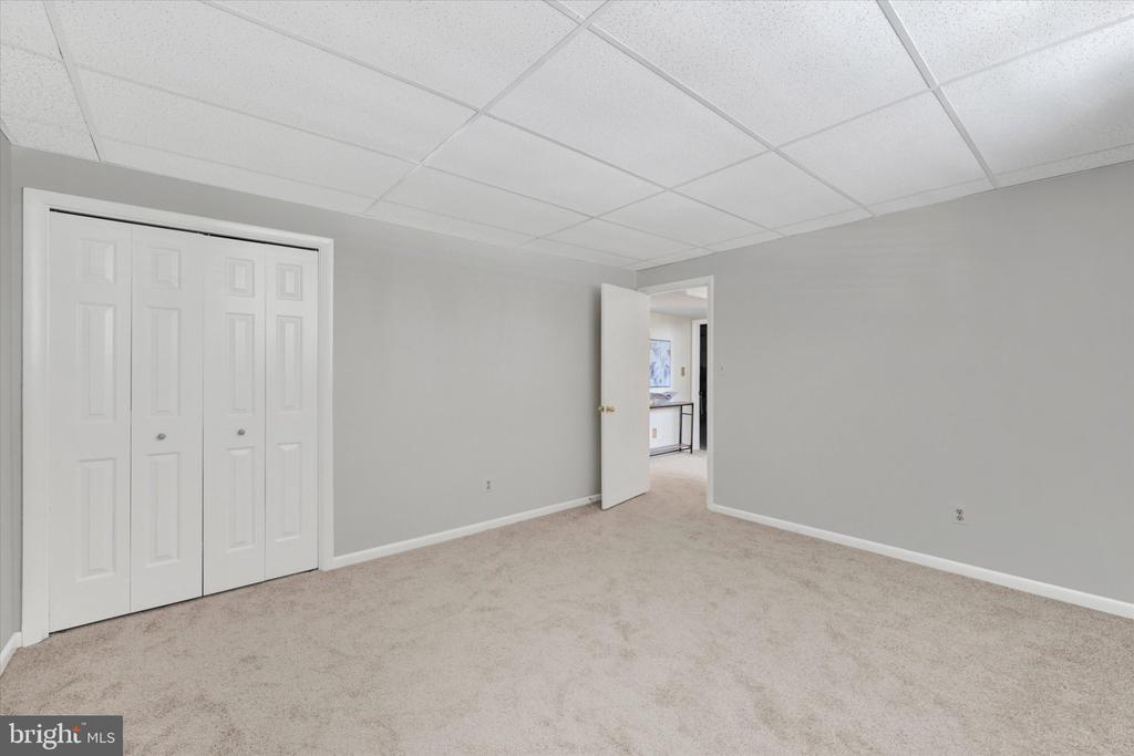 4 MCKENNA COURT