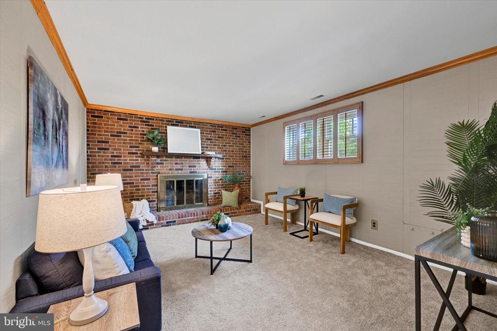 4 MCKENNA COURT
