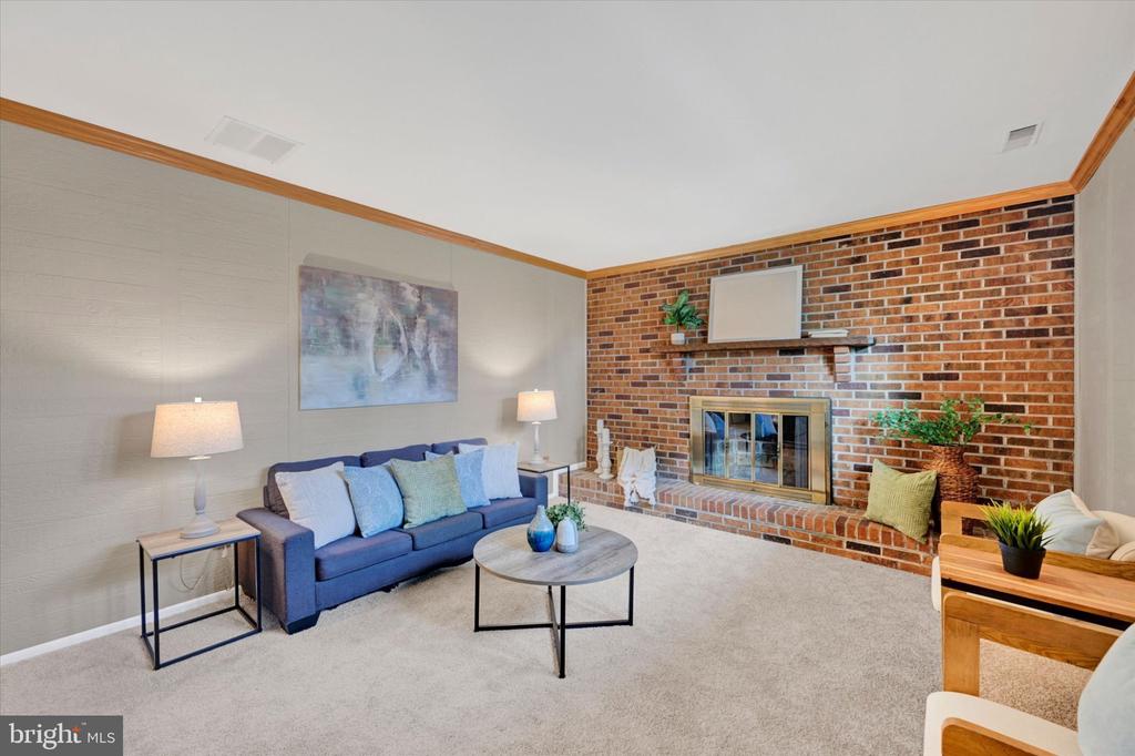 4 MCKENNA COURT