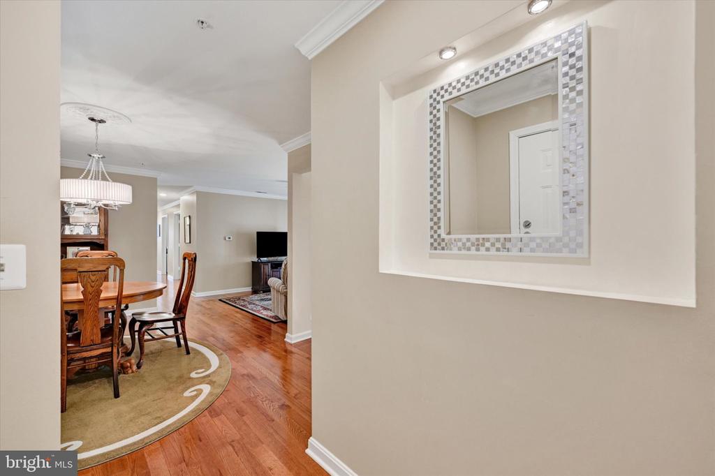 3901 DARLEIGH ROAD Unit: 1C