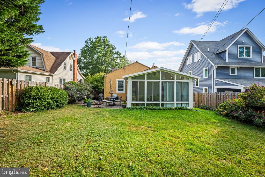 608 ANNESLIE ROAD