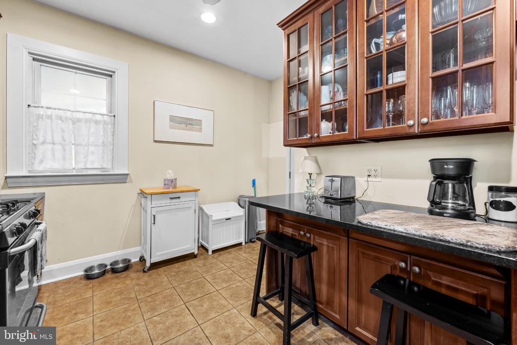608 ANNESLIE ROAD