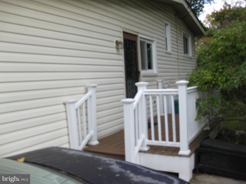 2900 OAKTON COURT