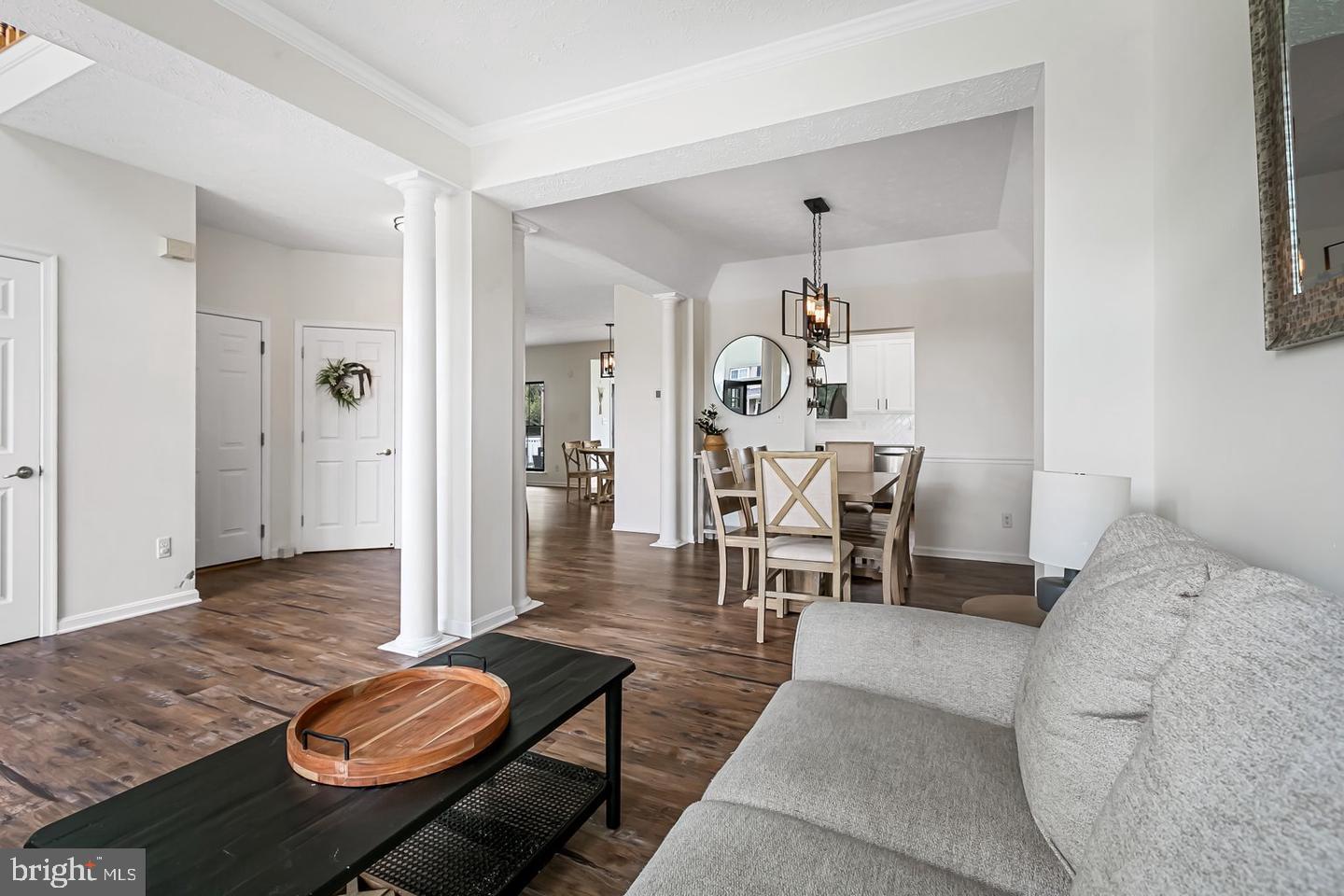 400 Calla Ct