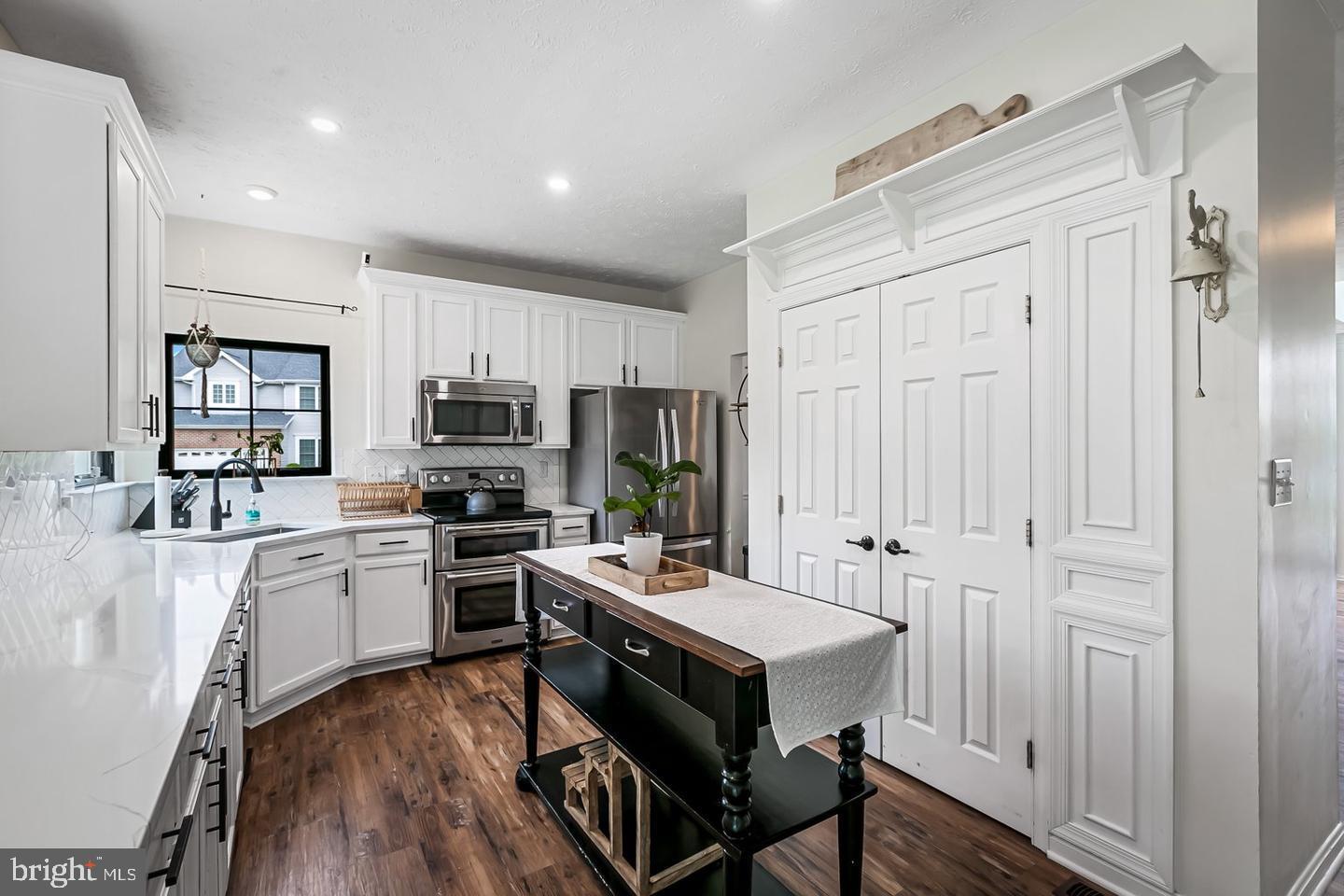 400 Calla Ct