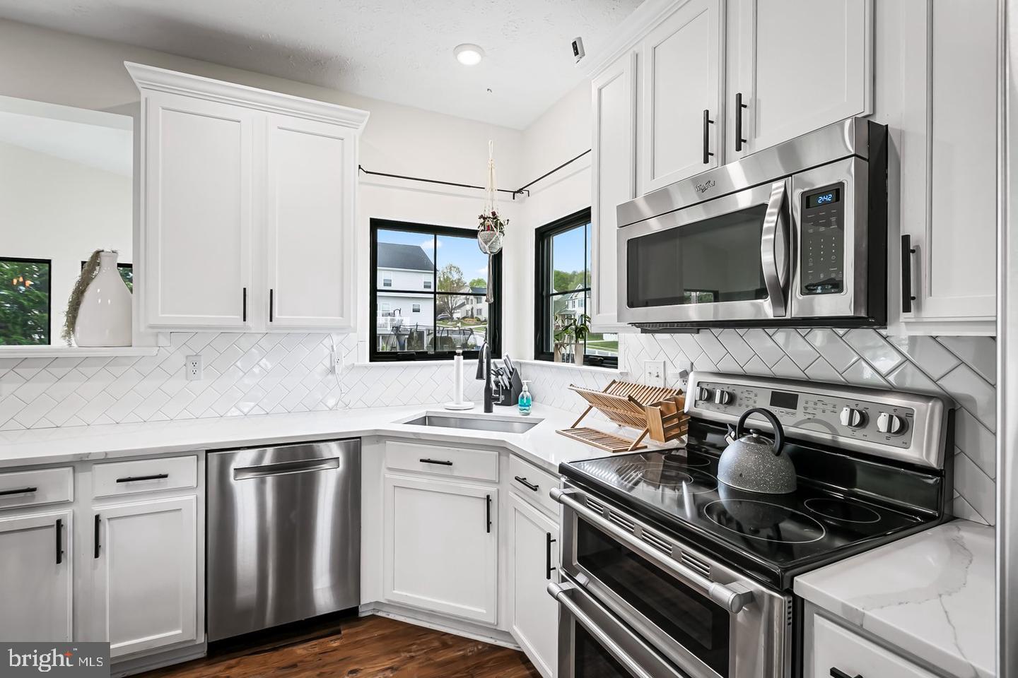 400 Calla Ct