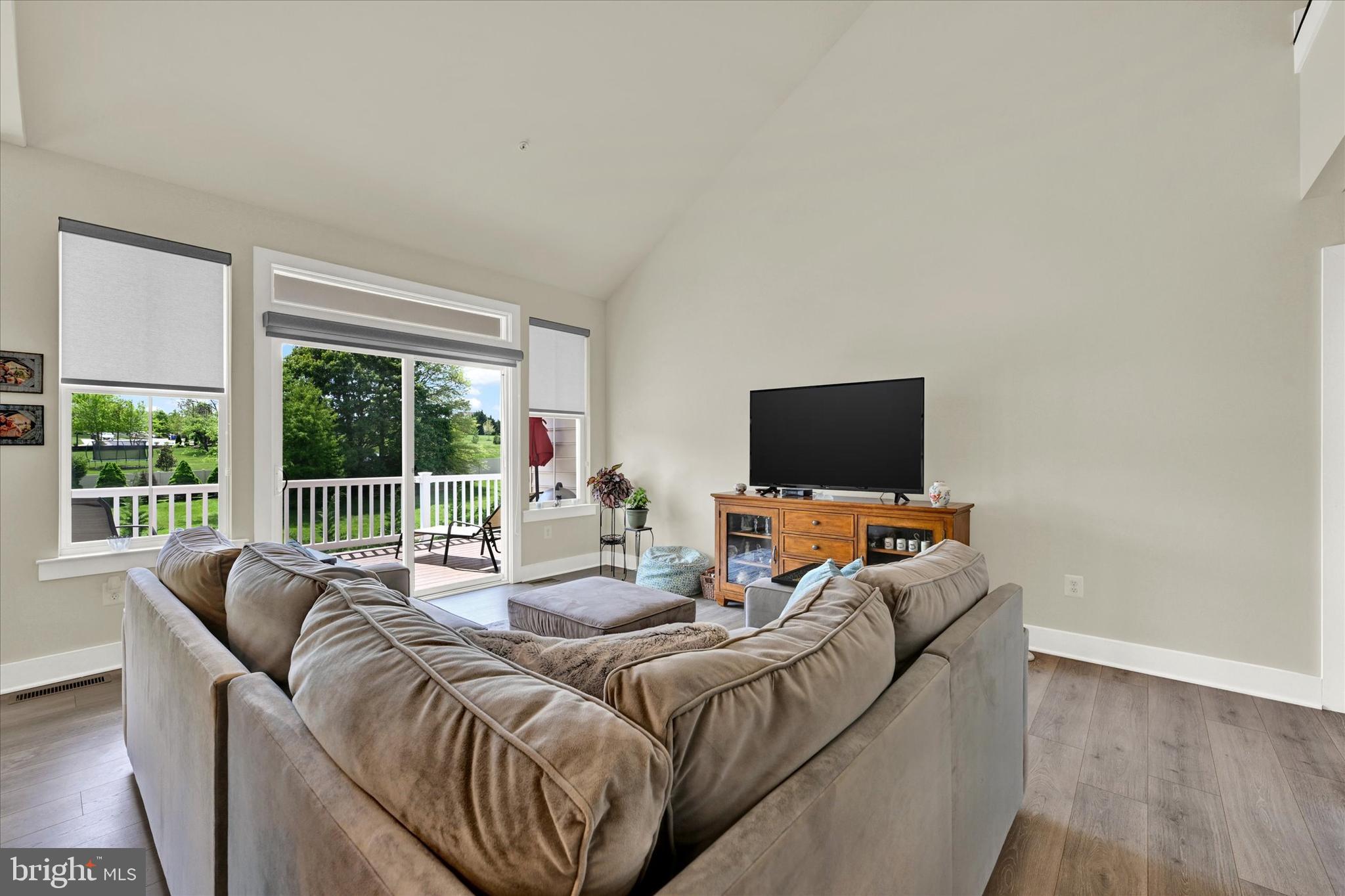 515 Stayman Ct