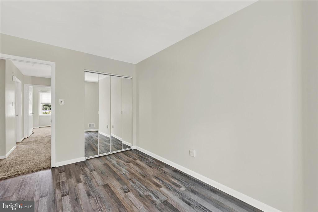 309 Burnside Ct