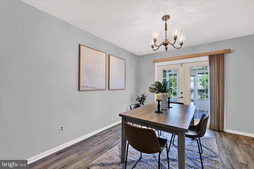 309 Burnside Ct