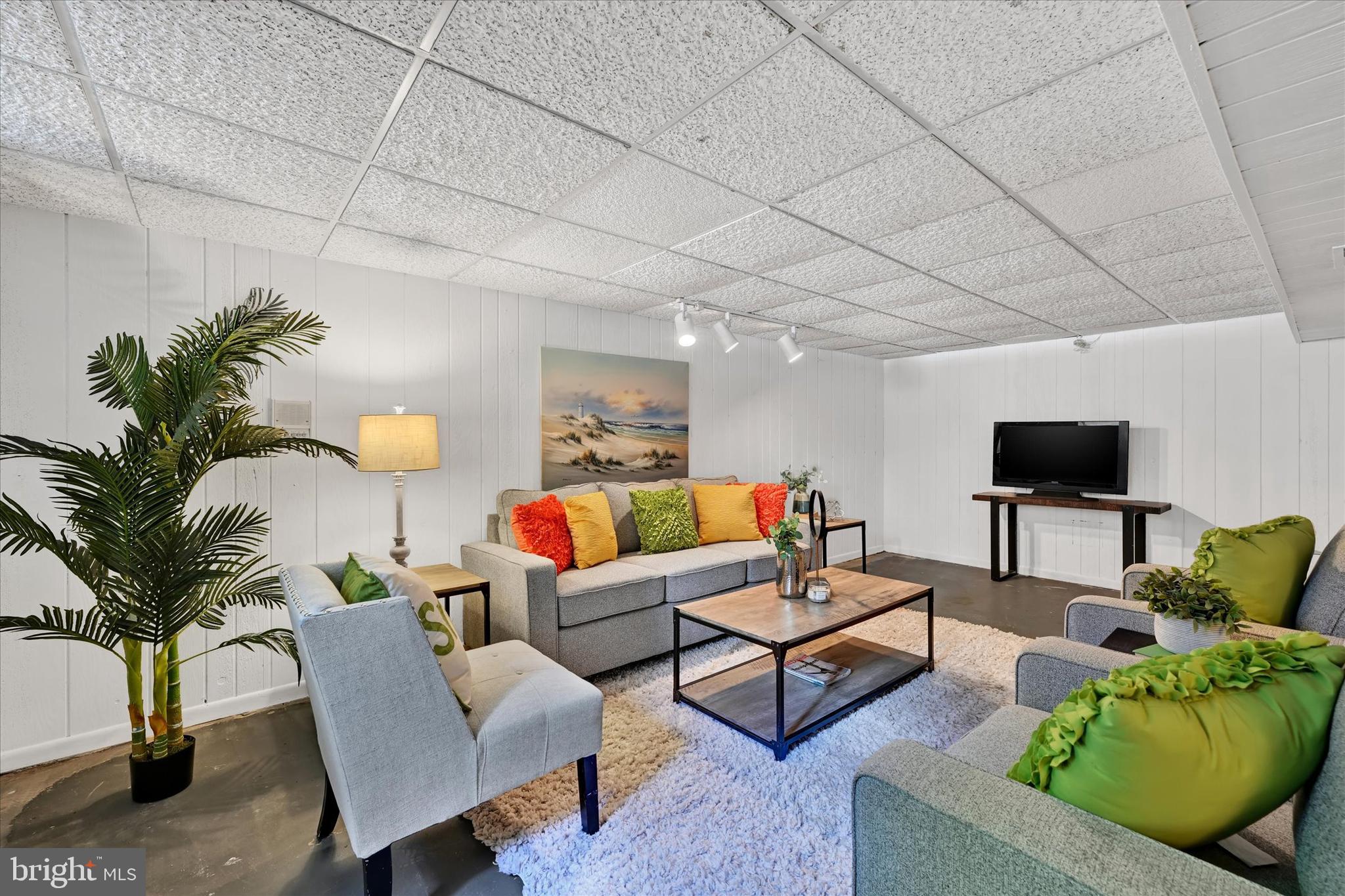 309 Burnside Ct