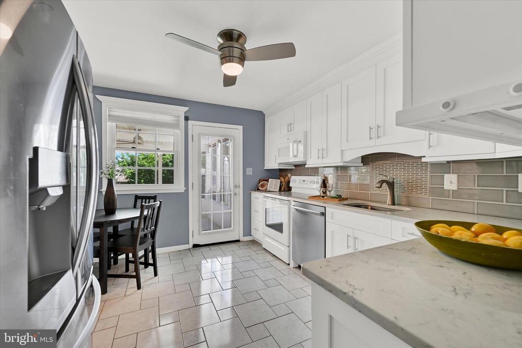 309 Burnside Ct