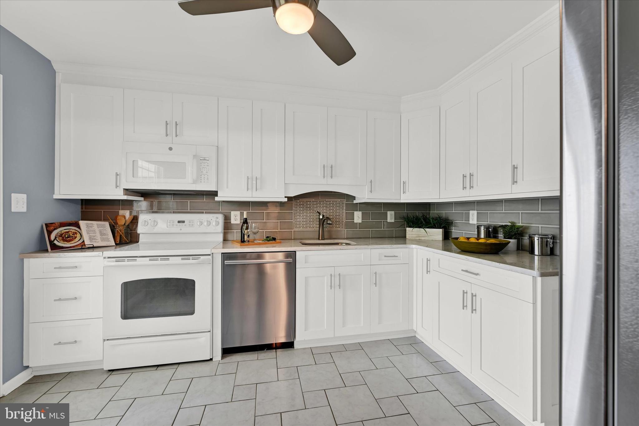 309 Burnside Ct