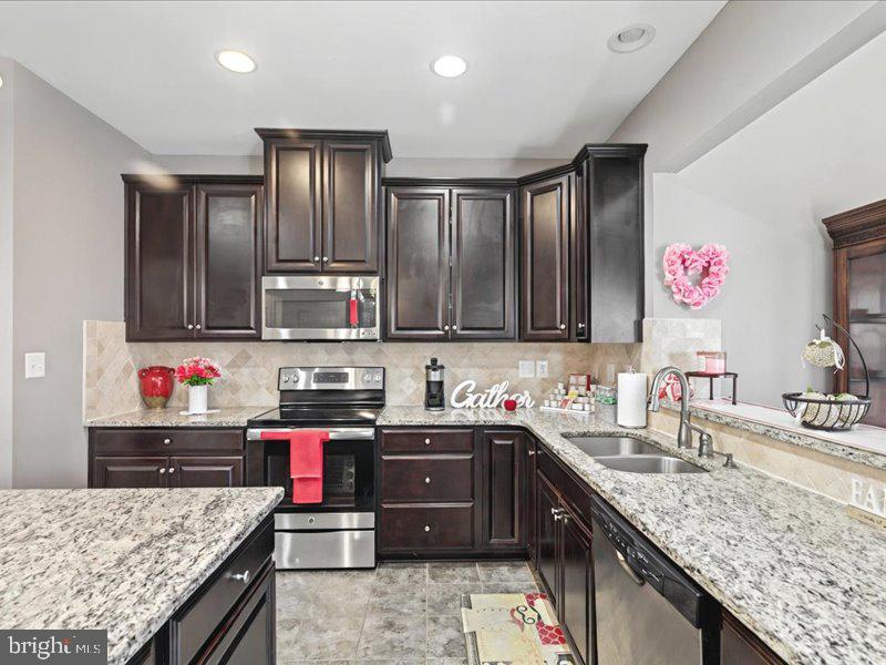 1118 Melissa Ct