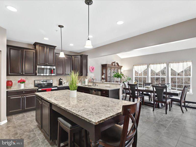 1118 Melissa Ct