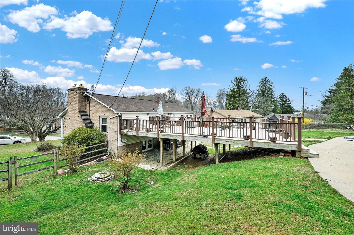 315 Linwood Ave