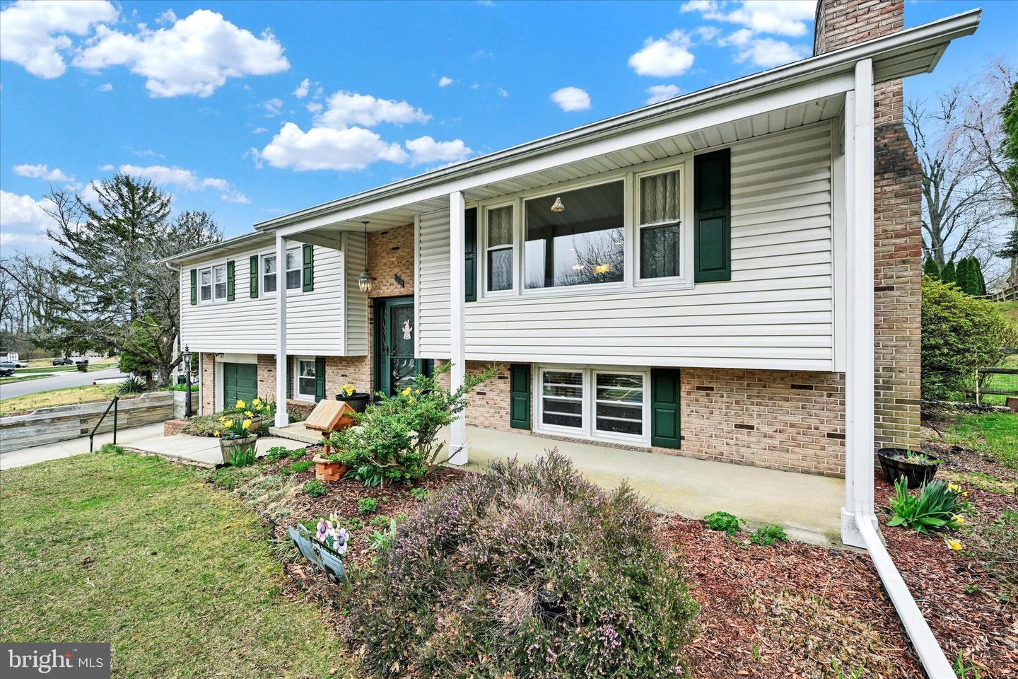 315 Linwood Ave