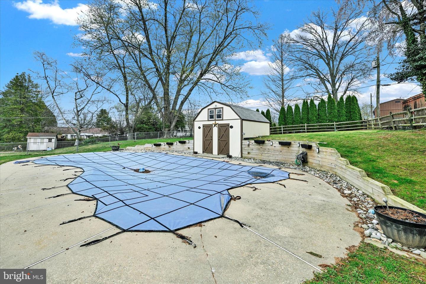 315 Linwood Ave