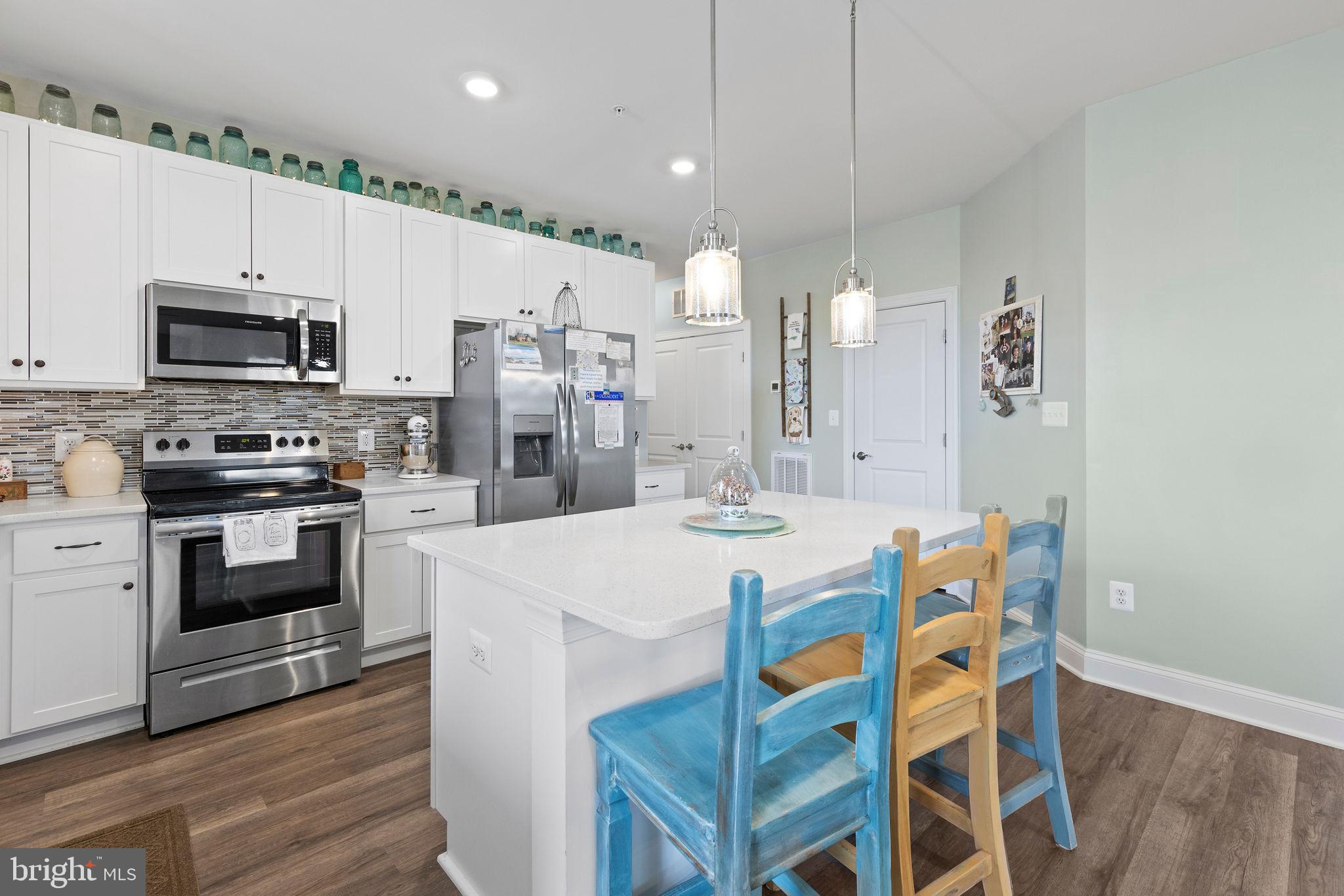 401 BOLD RULER COURT 302