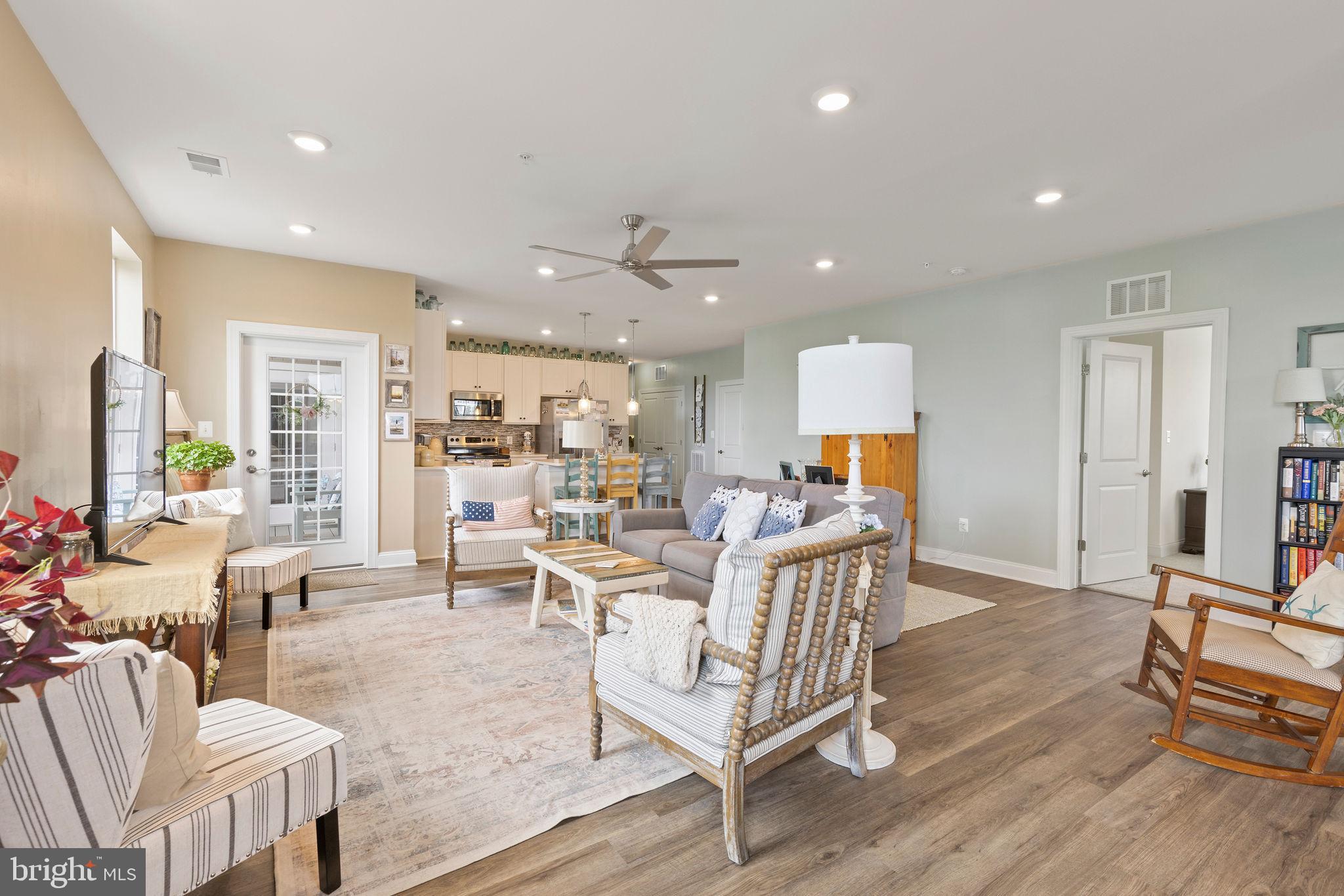 401 BOLD RULER COURT 302